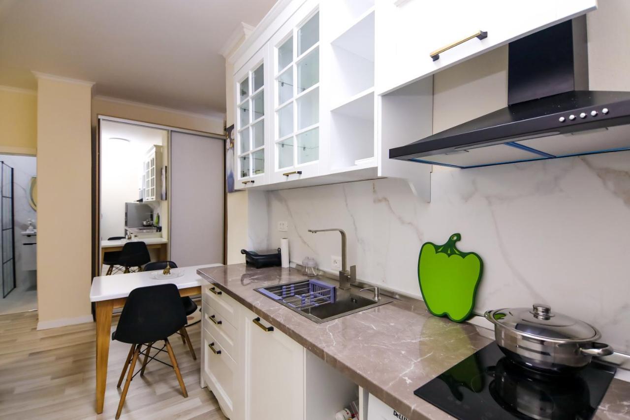 Nazari Apartment 1 Tiranë Ngoại thất bức ảnh