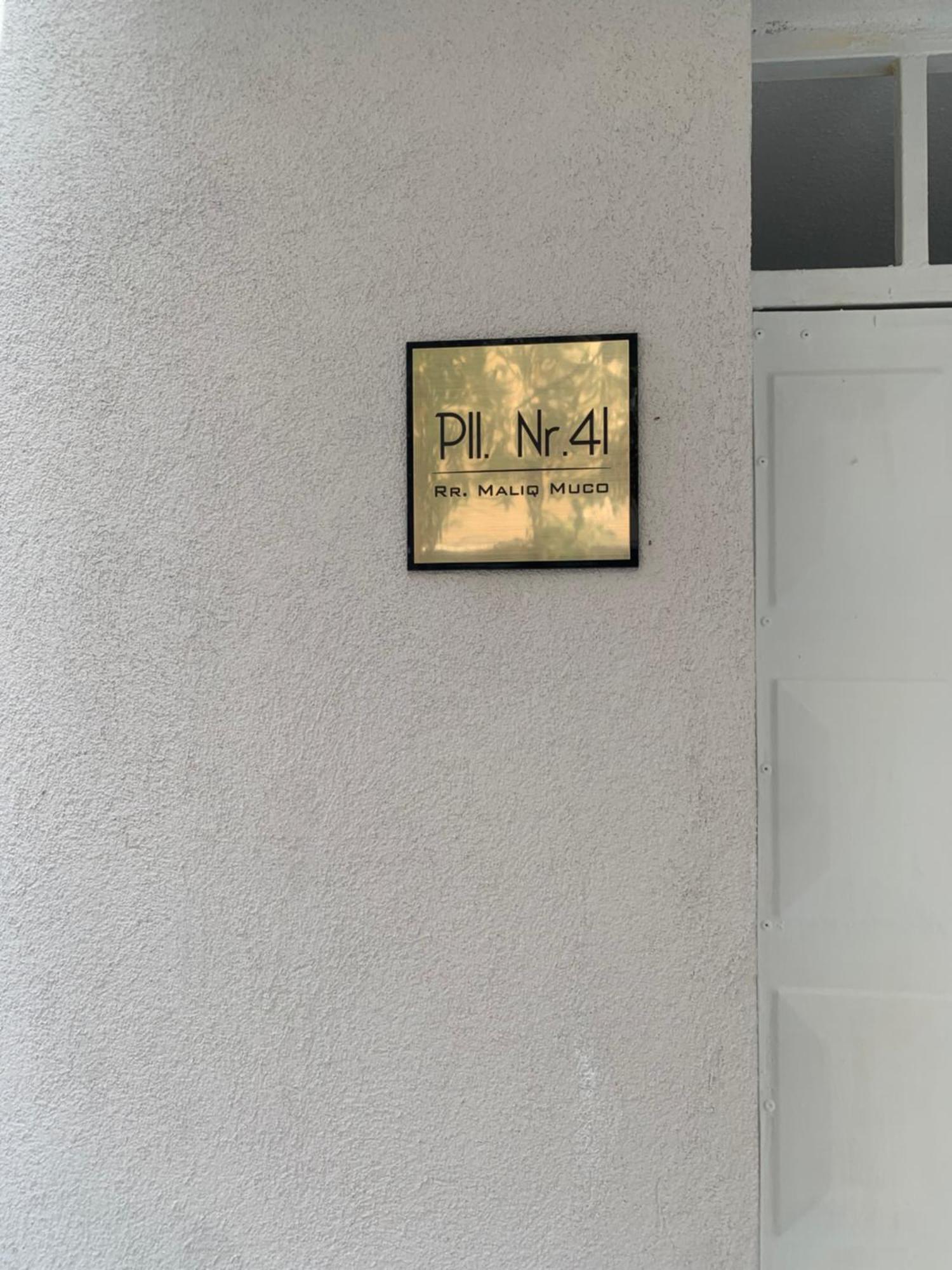 Nazari Apartment 1 Tiranë Ngoại thất bức ảnh